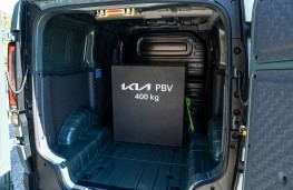Kia PV5 Cargo, 2025, cargo space, pallet